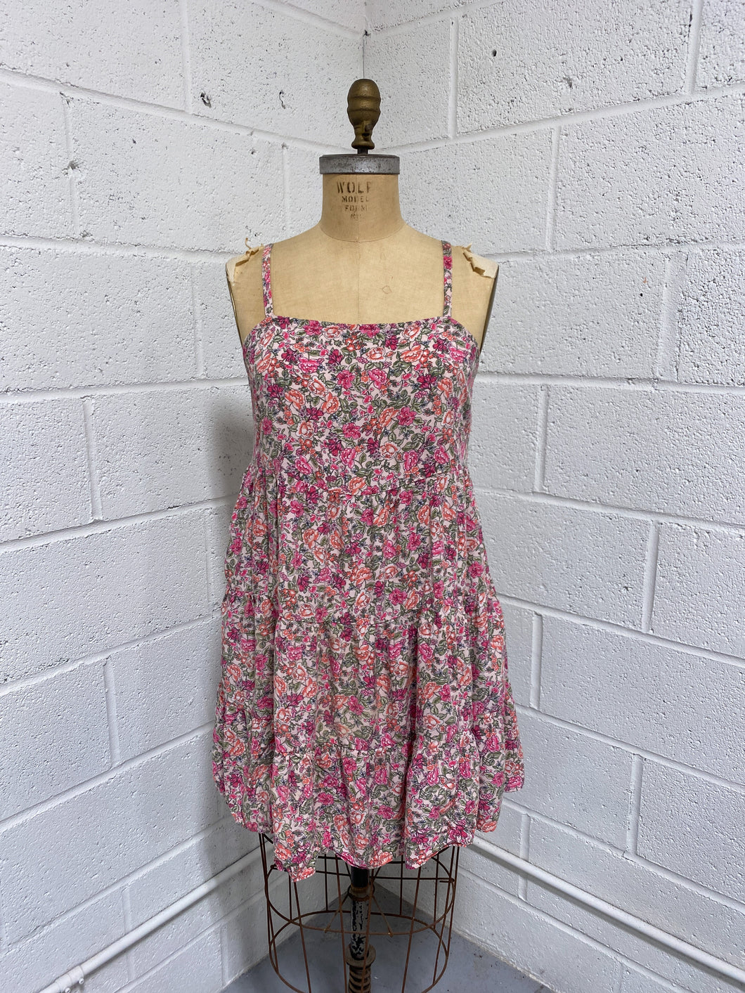 Pretty in Pink Floral Summer Dress (M)