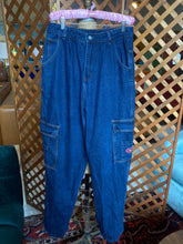 Load image into Gallery viewer, Denim Painter Pants (L)
