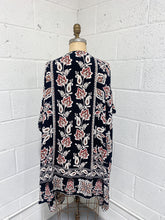 Load image into Gallery viewer, Black Floral Summer Cover Up (S)
