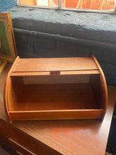 Load image into Gallery viewer, Vintage Bread Box
