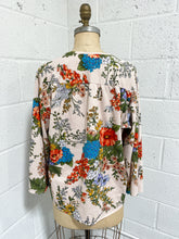 Load image into Gallery viewer, Vintage Blush Pink Floral Blouse
