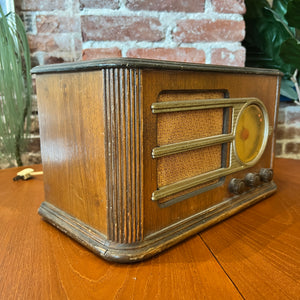 1946 Sears Silvertone 6050 Vintage Radio - As Found