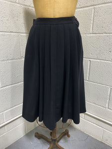 Vintage Black Skirt with Pockets