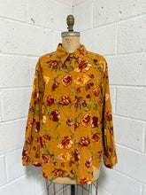 Load image into Gallery viewer, Rust Colored Corduroy Button Up with Floral Motif (20W)
