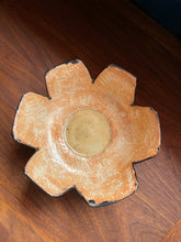 Load image into Gallery viewer, Vintage Flower Ceramic Bowl
