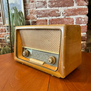 Vintage EMUD Am/Fm Radio - As Found