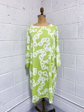 Load image into Gallery viewer, Mint Green Dress with Chain Motif (XL)
