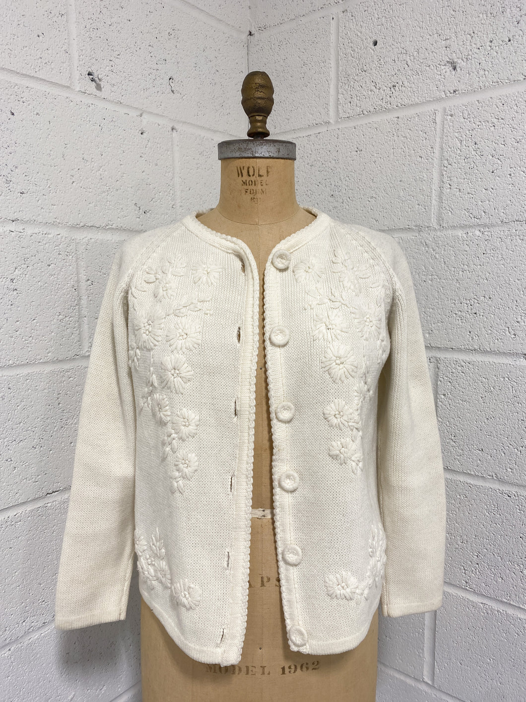 Cream Cardigan with Floral Embroidery