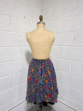 Load image into Gallery viewer, Floral and Polka Dot Skirt (4)
