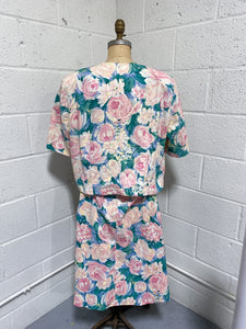 Vintage Floral 2 Piece Skirt + Blouse Set (22W)