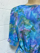 Load image into Gallery viewer, Vintage Blue Watercolor Dress with a Belt
