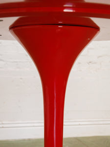 Red Tulip Dining Set