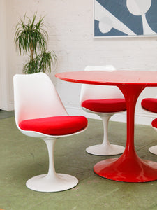 Red Tulip Dining Set