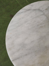 Load image into Gallery viewer, Marble Hollywood Regency metal side table Vintage

