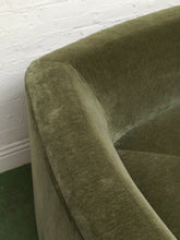 Load image into Gallery viewer, Bonnie 3 Piece Sectional in Moss
