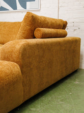 Load image into Gallery viewer, Felipe in Dijon Mustard Gold
