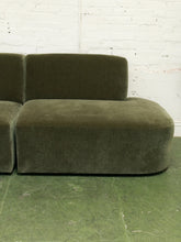 Load image into Gallery viewer, Bonnie 3 Piece Sectional in Moss
