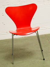 Load image into Gallery viewer, Original Arne Jacobsen for Fritz Hansen Red Ant Chair
