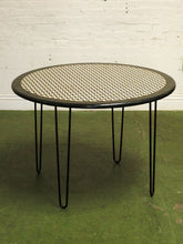 Load image into Gallery viewer, Chevron Tessellated marble black and white table
