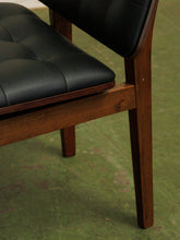 Load image into Gallery viewer, Niko Chair in Black
