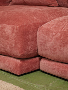 Hansel Sofa in Rosewood