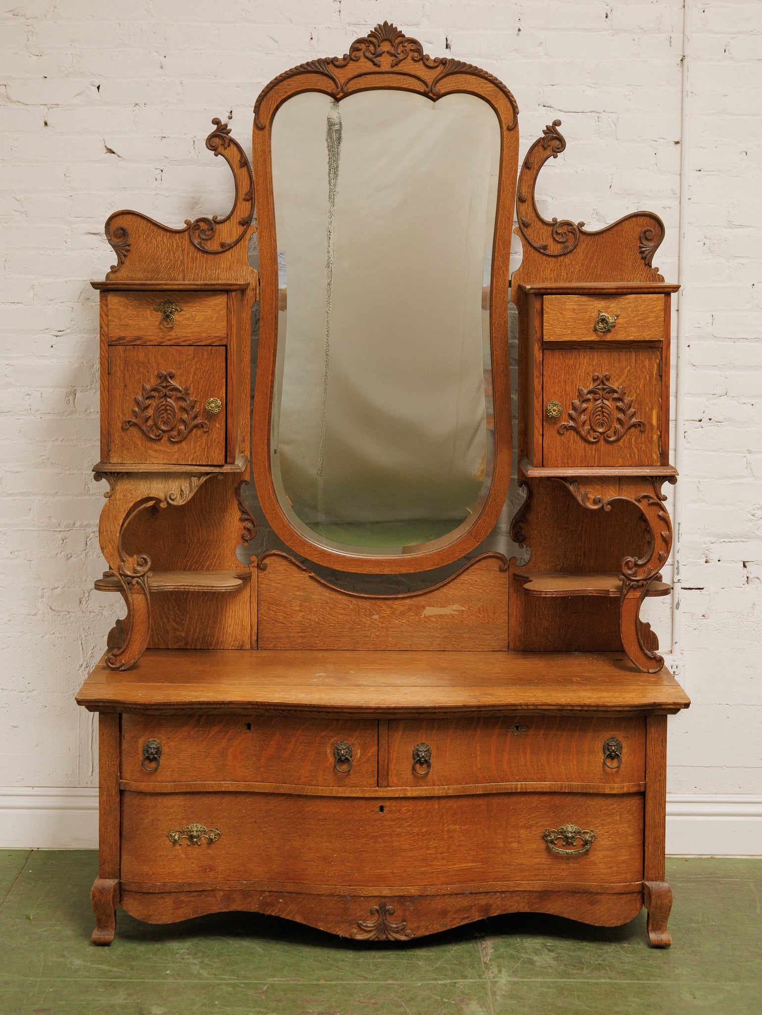 Tiger Oak French Antique Victorian Dresser Sunbeam Vintage Tiger Oak French Antique Victorian Dresser Sunbeam Vintage