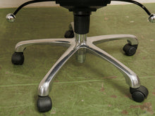 Load image into Gallery viewer, Aluminum group style office Chair
