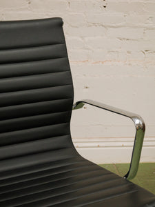 Aluminum group style office Chair