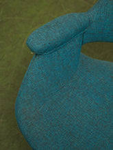 Load image into Gallery viewer, Arthur Umanoff Original Swivel Chair

