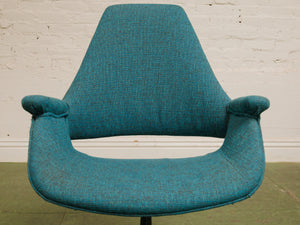 Arthur Umanoff Original Swivel Chair