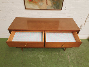 Mid-century vintage six Drawer Dresser
