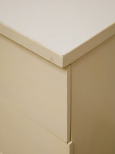 White Vintage Dresser