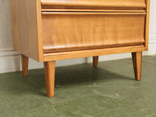 Load image into Gallery viewer, Morris 4 drawer Desk
