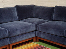 Load image into Gallery viewer, Lisette Sectional Amici indigo
