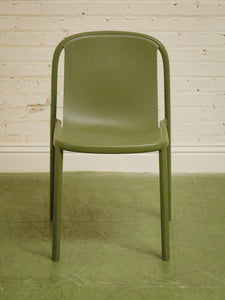 Blue Dot Green Chair