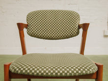 Load image into Gallery viewer, TRex chair in Olive Green

