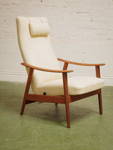 Load image into Gallery viewer, 1960s White Leather Recliner Stokke Mobler
