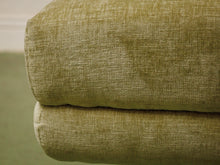 Load image into Gallery viewer, Space age Green Swivel Chair
