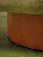 Load image into Gallery viewer, Space age Green Swivel Chair

