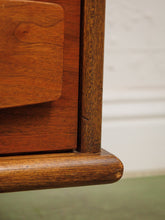 Load image into Gallery viewer, American of Martinsville 9 Drawer Dresser
