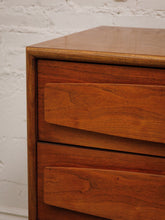 Load image into Gallery viewer, American of Martinsville 9 Drawer Dresser
