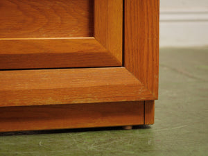 2 drawer Nightstand