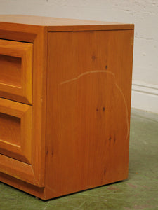 2 drawer Nightstand