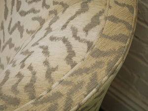 Animal print Chic Curved Sofa