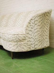 Animal print Chic Curved Sofa