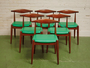 Scandi Dining Chair in Kelly Green