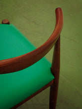 Load image into Gallery viewer, Scandi Dining Chair in Kelly Green
