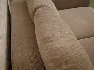 Theda Loveseat in Weston Gull