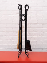 Load image into Gallery viewer, Vintage Fireplace Utenils
