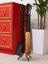 Load image into Gallery viewer, Vintage Fireplace Utenils
